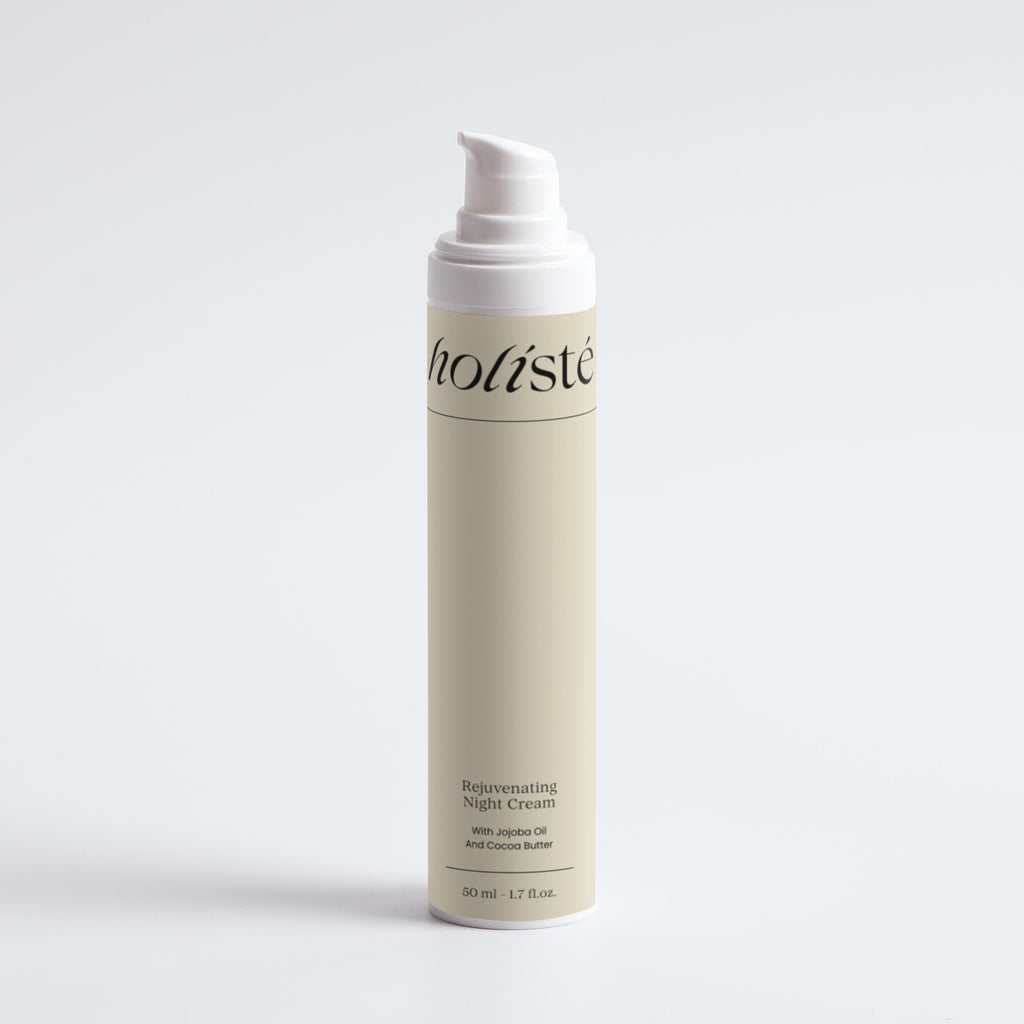 Rejuvenating night cream with jojoba oil and cocoa butter
