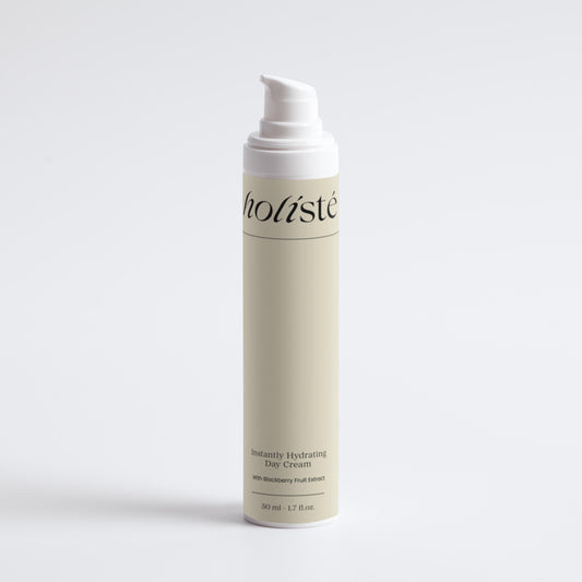 Instantly Hydrating Day Cream With Blackberry Fruit Extract