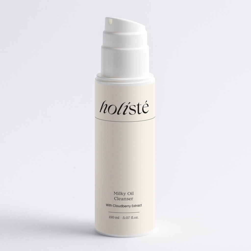 Milky oil cleanser with cloudberry extract
